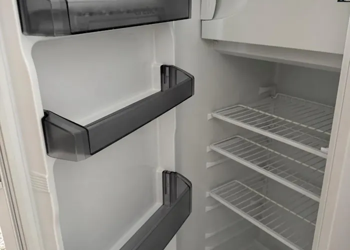 K - New Building & Private Parking