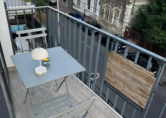 K - New Building & Private Parking Apartment Bukarest