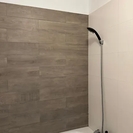 Appartamento K - New Building & Private Parking *