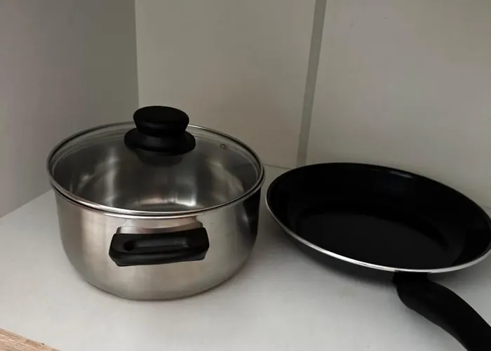 K - New Building & Private Parking *