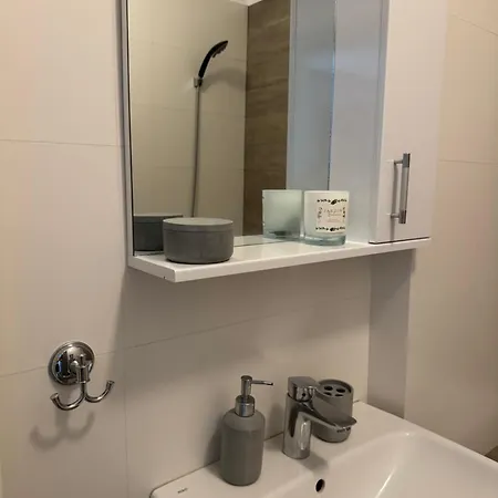 K - New Building & Private Parking Bucarest